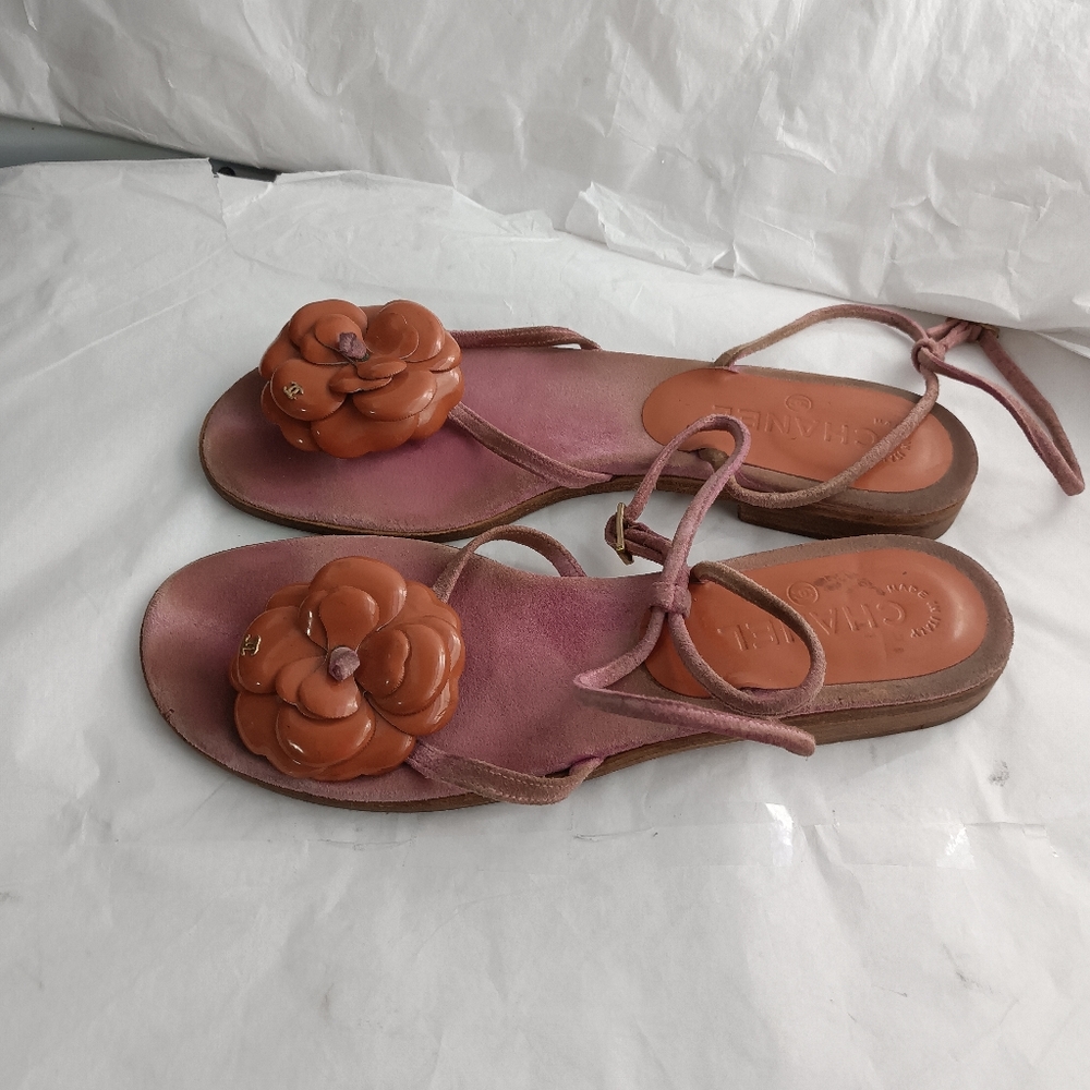 CHANEL Camellia  suede Sandals sz 39.5 - Picture 11 of 14
